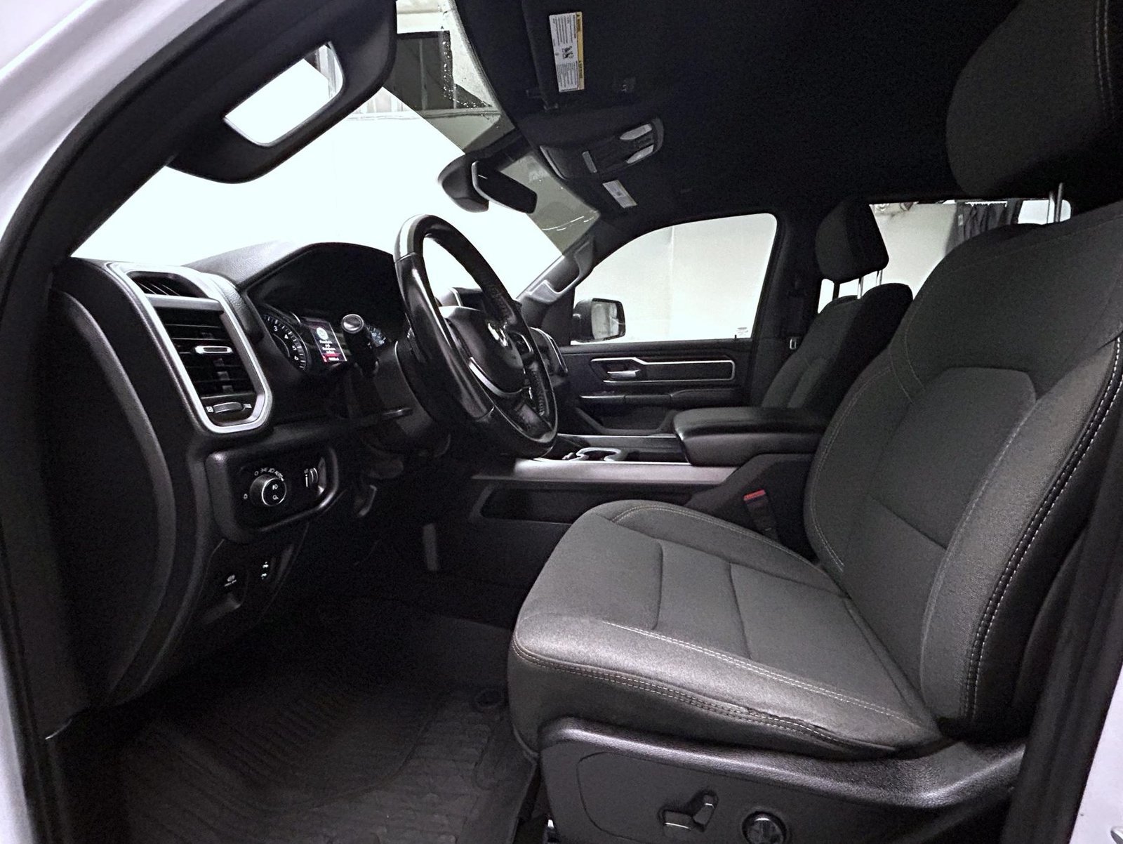 Used 2021 RAM 1500 Big Horn AWD/4WD image 10