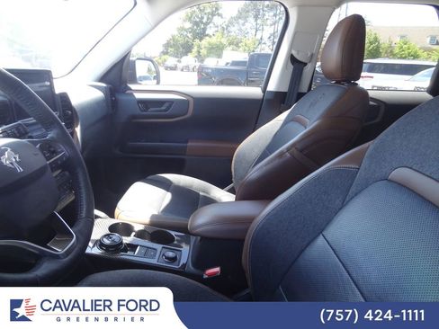 Used 2022 Ford Bronco Sport Outer Banks w/ Tech Package AWD/4WD image 7