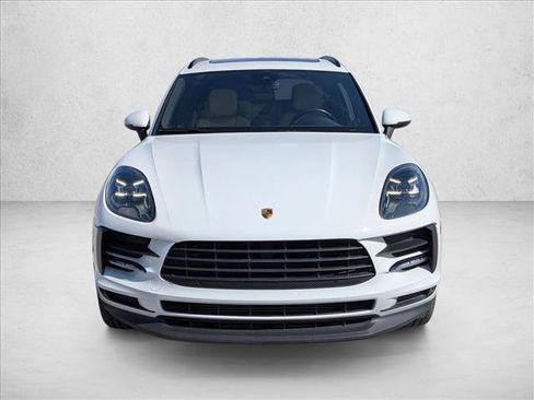 Used 2021 Porsche Macan image 2