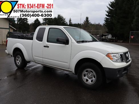 Used 2019 Nissan Frontier S image 11