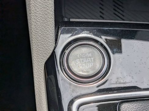 Certified 2025 Kia Sportage EX FWD image 28