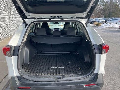 Used 2024 Toyota RAV4 XLE image 62