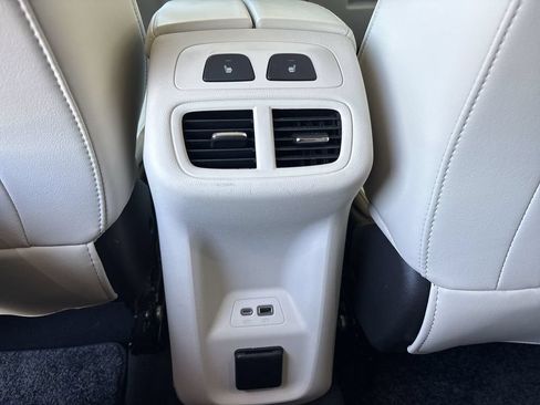 Certified 2023 Buick Envision Avenir FWD image 21