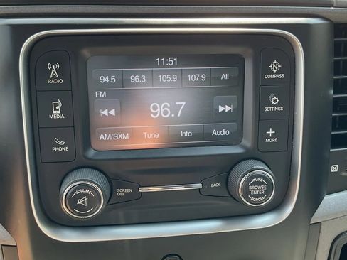 Used 2015 RAM 2500 Tradesman w/ Chrome Appearance Group image 28