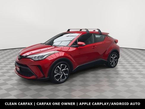 Used 2022 Toyota C-HR XLE image 27