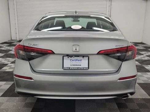 Used 2024 Honda Civic Sport image 5