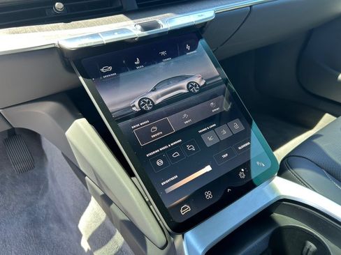 Used 2024 Lucid Air Touring AWD/4WD image 21