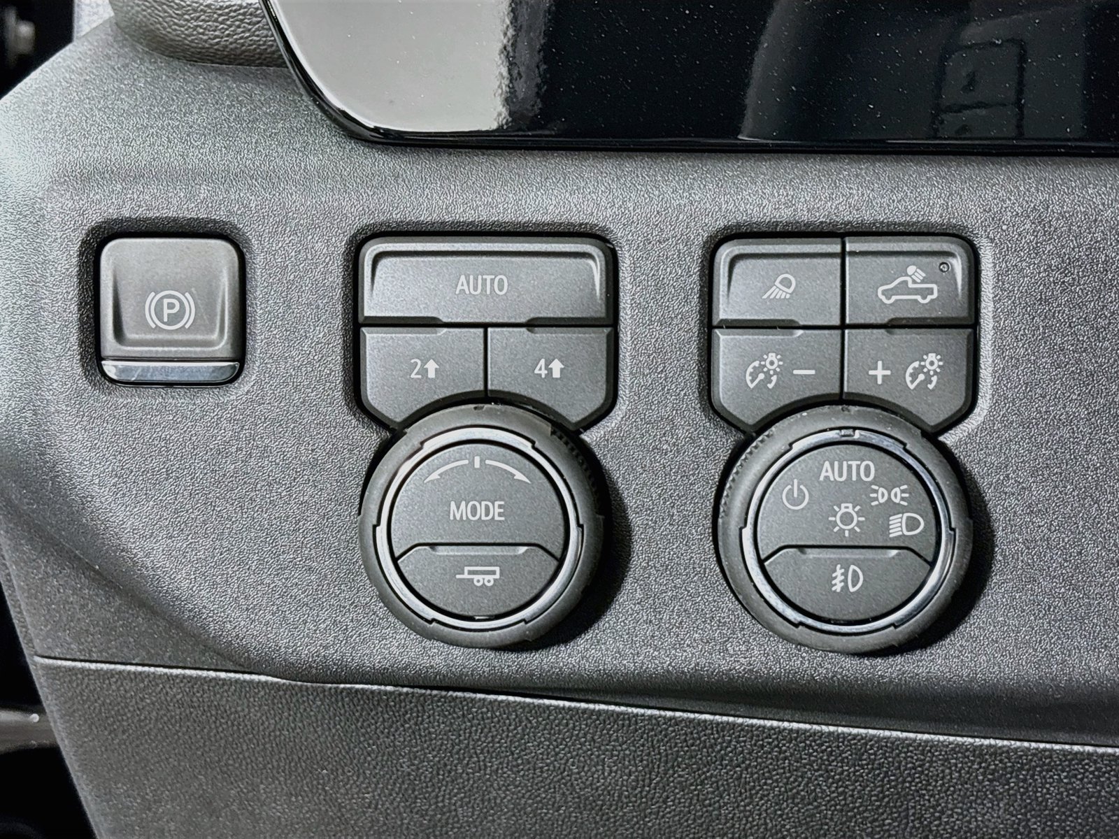 New 2026 Chevrolet Silverado 1500 RST w/ All Star Edition Plus AWD/4WD image 13