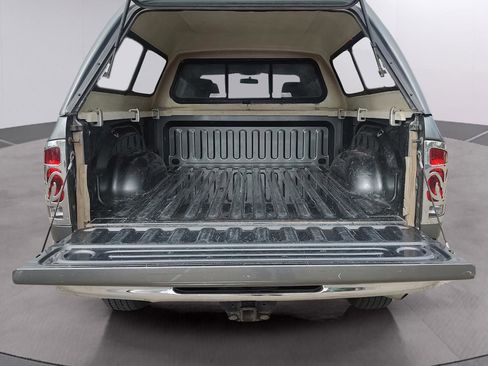 Used 2006 Dodge Ram 2500 Truck SLT w/ Quad Cab Big Horn Value Group AWD/4WD image 23