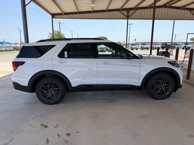 New 2026 Ford Explorer ST w/ Sun And Sound Package AWD/4WD image 9