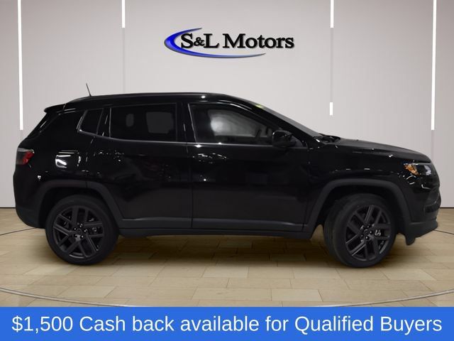 New 2026 Jeep Compass Latitude w/ Sun and Sound Group AWD/4WD image 12