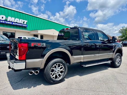 Used 2020 Ford F350 Lariat w/ Lariat Value Package AWD/4WD image 6