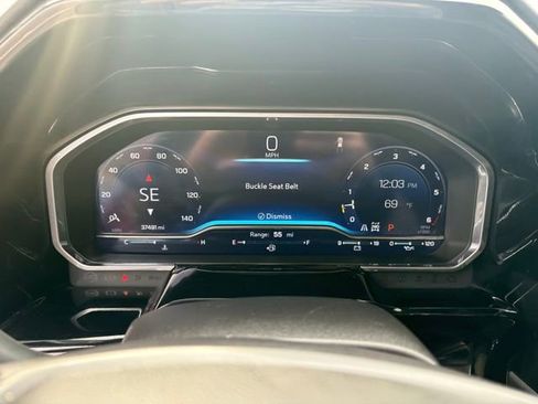 Used 2024 Chevrolet Silverado 1500 LT w/ Z71 Off-Road Package image 15