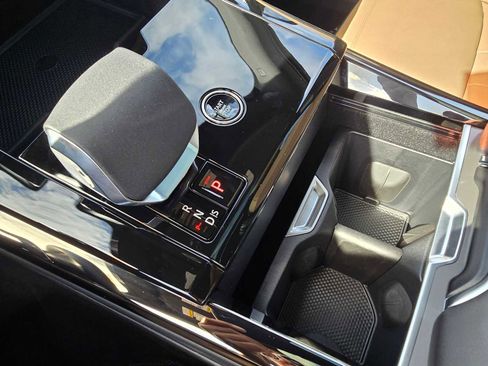 New 2026 Land Rover Range Rover Sport Dynamic SE image 30