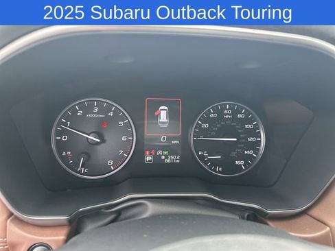 Certified 2025 Subaru Outback Touring AWD/4WD image 28