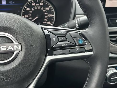 Used 2025 Nissan Altima 2.5 SL AWD/4WD image 29