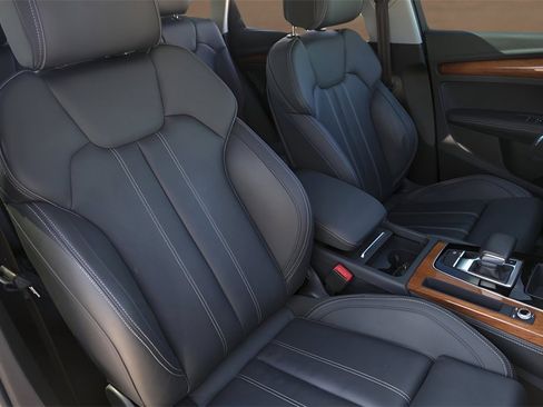 Used 2023 Audi Q5 2.0T Prestige image 32