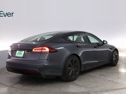 Used 2023 Tesla Model S Standard Range AWD/4WD image 12