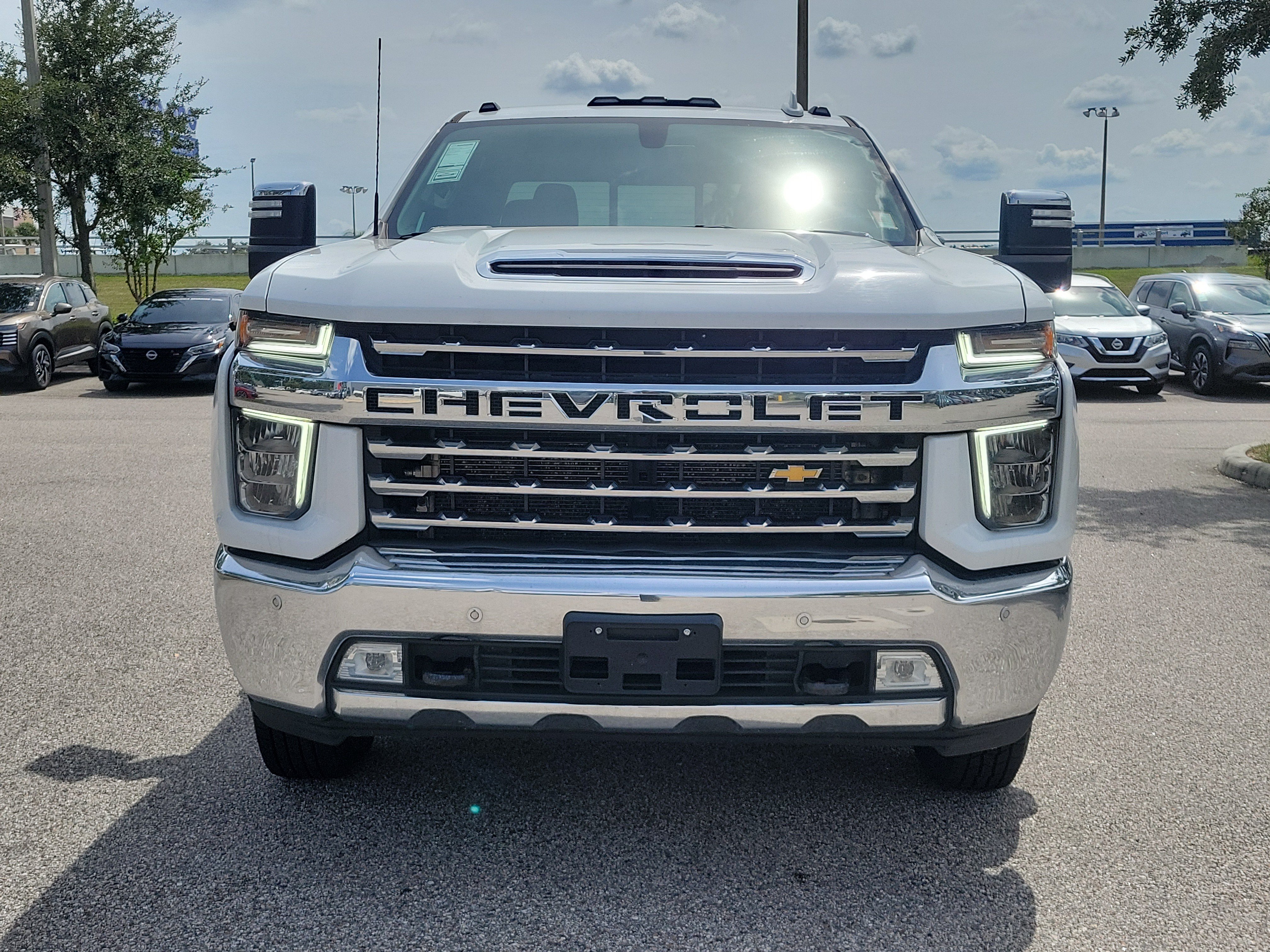 Used 2022 Chevrolet Silverado 3500 LTZ w/ LTZ Plus Package AWD/4WD image 2