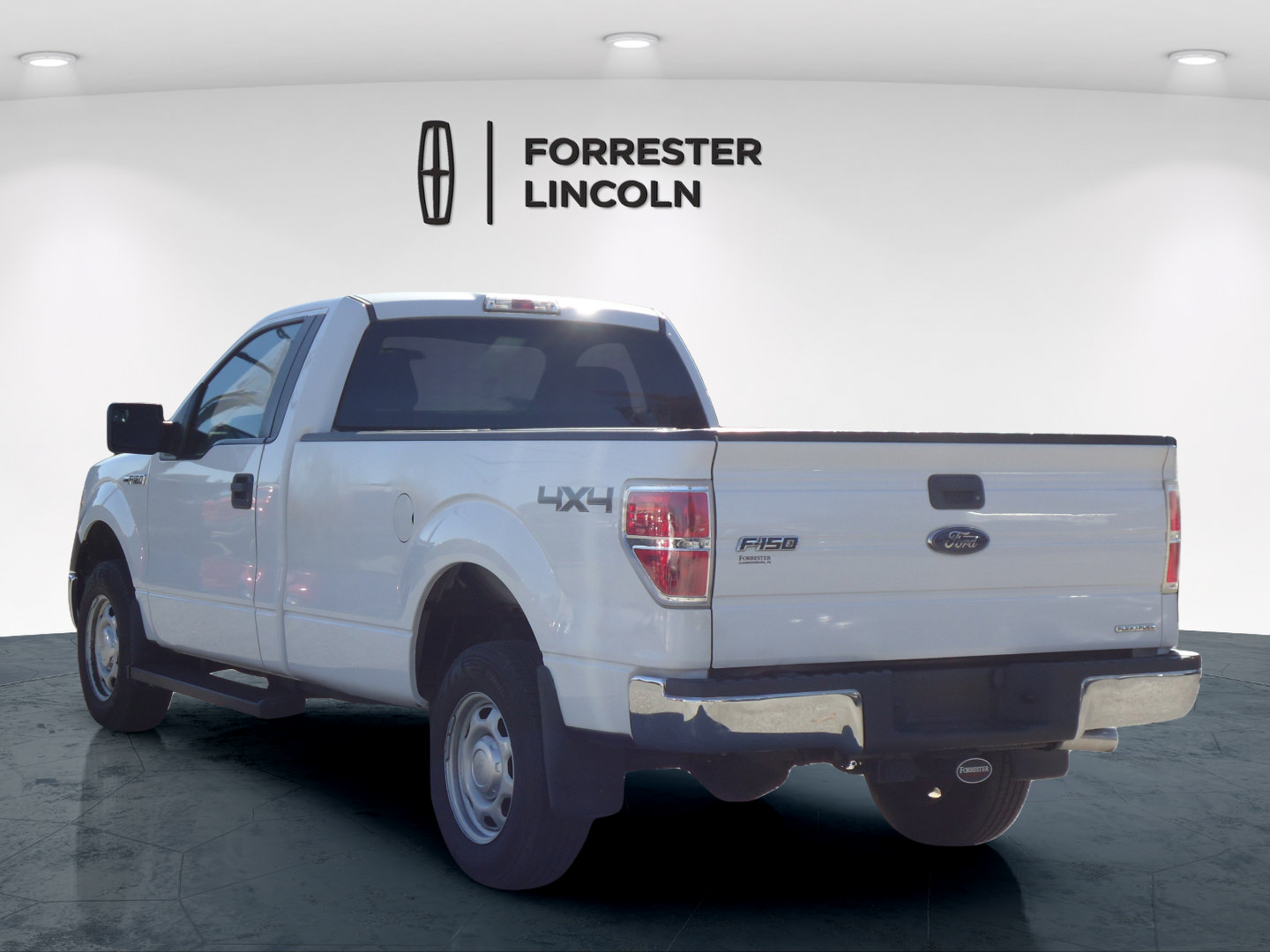 Used 2014 Ford F150 XL w/ Equipment Group 101A Mid AWD/4WD image 5