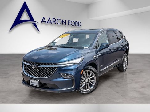 Used 2022 Buick Enclave Avenir w/ Avenir Technology Package AWD/4WD image 2