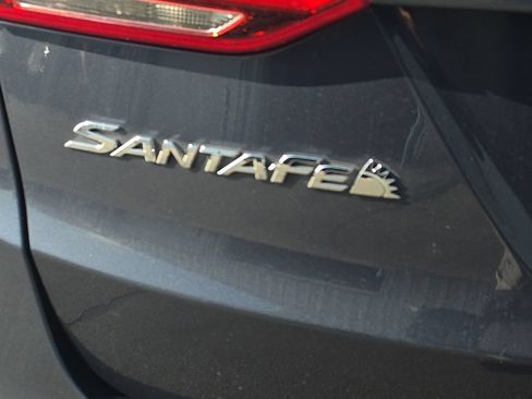 Used 2017 Hyundai Santa Fe Sport AWD/4WD image 7