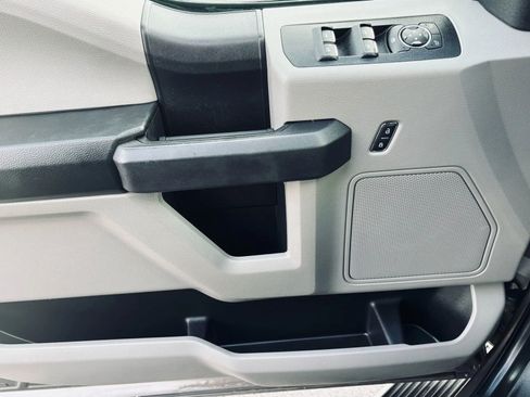 Used 2018 Ford F150 XL w/ Equipment Group 101A Mid image 23