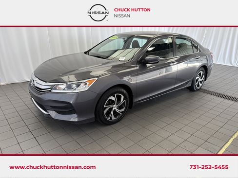 Used 2017 Honda Accord LX image 1