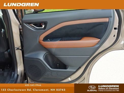 Used 2025 Subaru Forester Touring AWD/4WD image 35