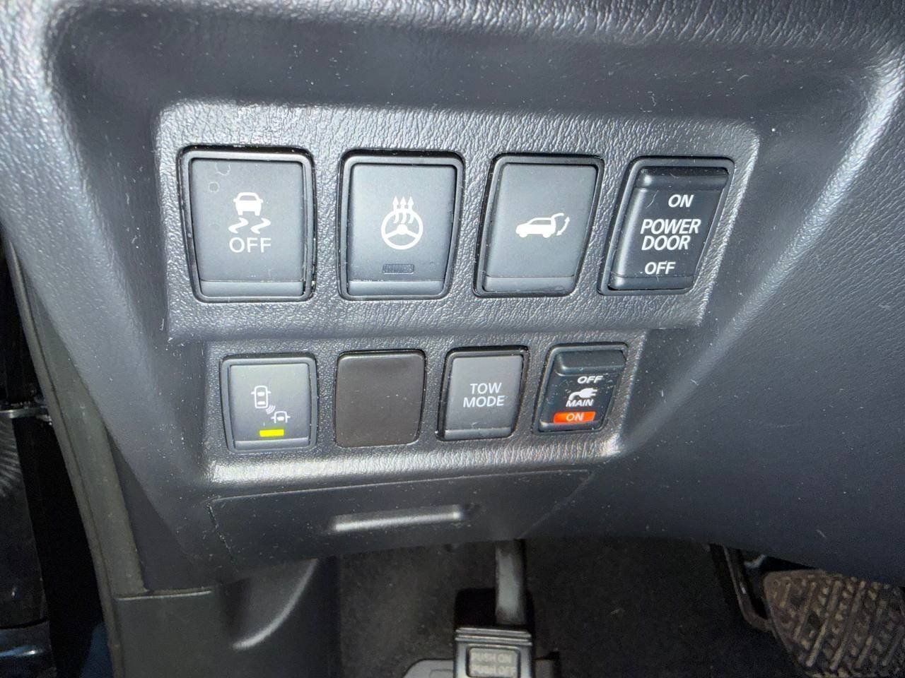 Used 2017 Nissan Pathfinder SL FWD image 37