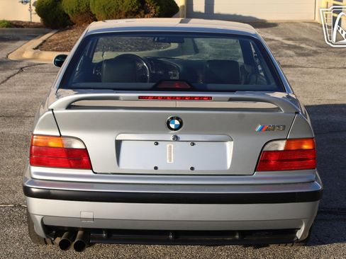 Used 1995 BMW M3 Coupe image 11