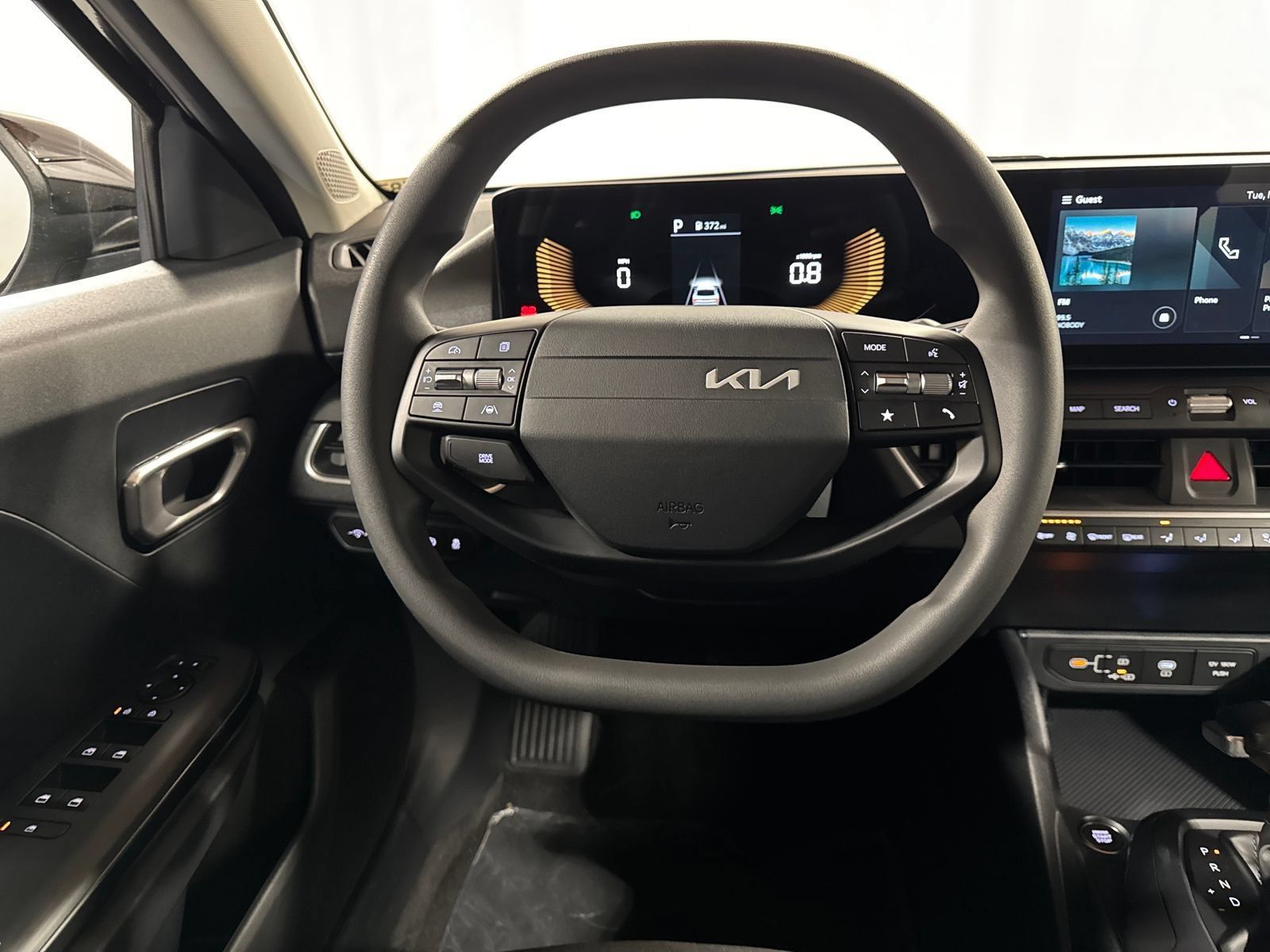 Certified 2026 Kia K4 FWD image 22