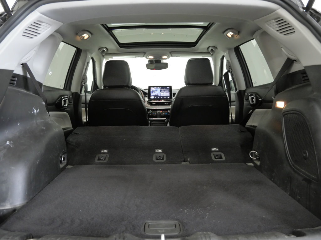 Used 2022 Jeep Compass Limited w/ Sun and Sound Group AWD/4WD image 28