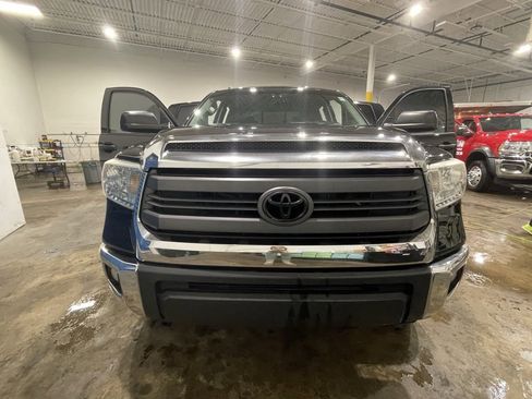 Used 2014 Toyota Tundra SR5 image 9