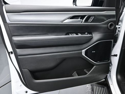 New 2026 Jeep Grand Wagoneer Limited AWD/4WD image 29