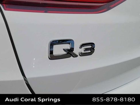 Used 2022 Audi Q3 2.0T Premium AWD/4WD image 15