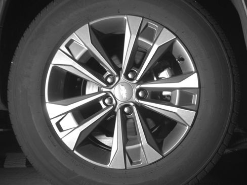 Used 2025 Chevrolet Equinox LT image 15