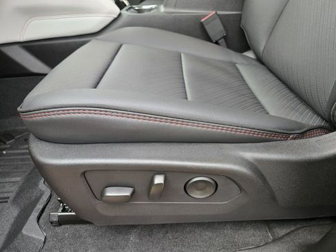 New 2026 GMC Canyon AT4X image 17