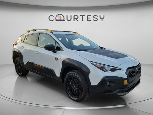 Used 2025 Subaru Crosstrek 2.5i Wilderness w/ Wilderness Package AWD/4WD image 5