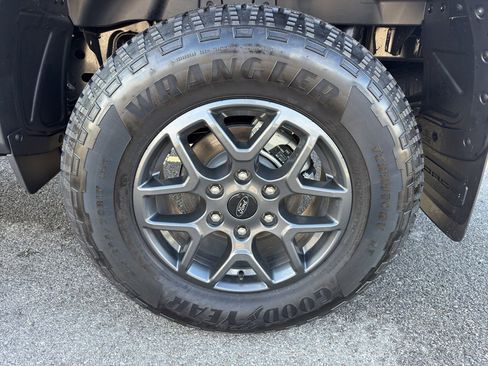 New 2025 Ford Ranger XLT w/ FX4 Off-Road Package image 18