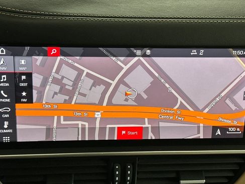 Used 2019 Porsche Cayenne image 19