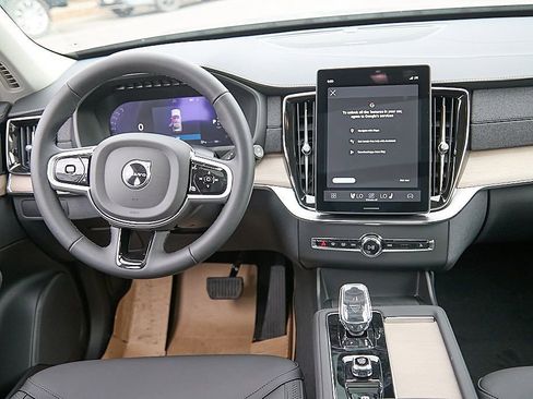 New 2026 Volvo XC90 B6 Plus w/ Protection Package image 26