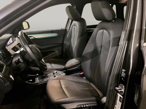 Used 2022 BMW X1 xDrive28i w/ Convenience Package AWD/4WD image 8