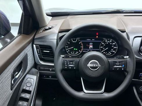 Certified 2023 Nissan Rogue SV AWD/4WD image 12