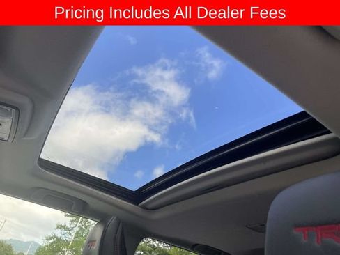 Used 2023 Toyota 4Runner TRD Off-Road Premium w/ Off Road Premium Plus Package AWD/4WD image 23