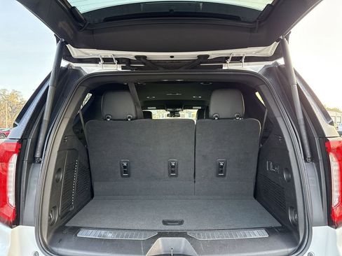 Used 2023 GMC Yukon Denali image 28