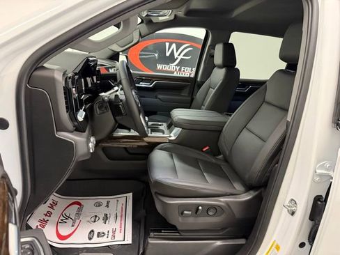 New 2026 GMC Sierra 1500 Elevation w/ Elevation Premium Package image 11