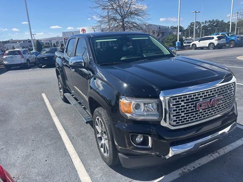 Used 2019 GMC Canyon Denali image 1