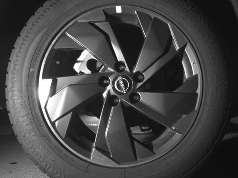 Used 2025 Nissan Rogue SV FWD image 15