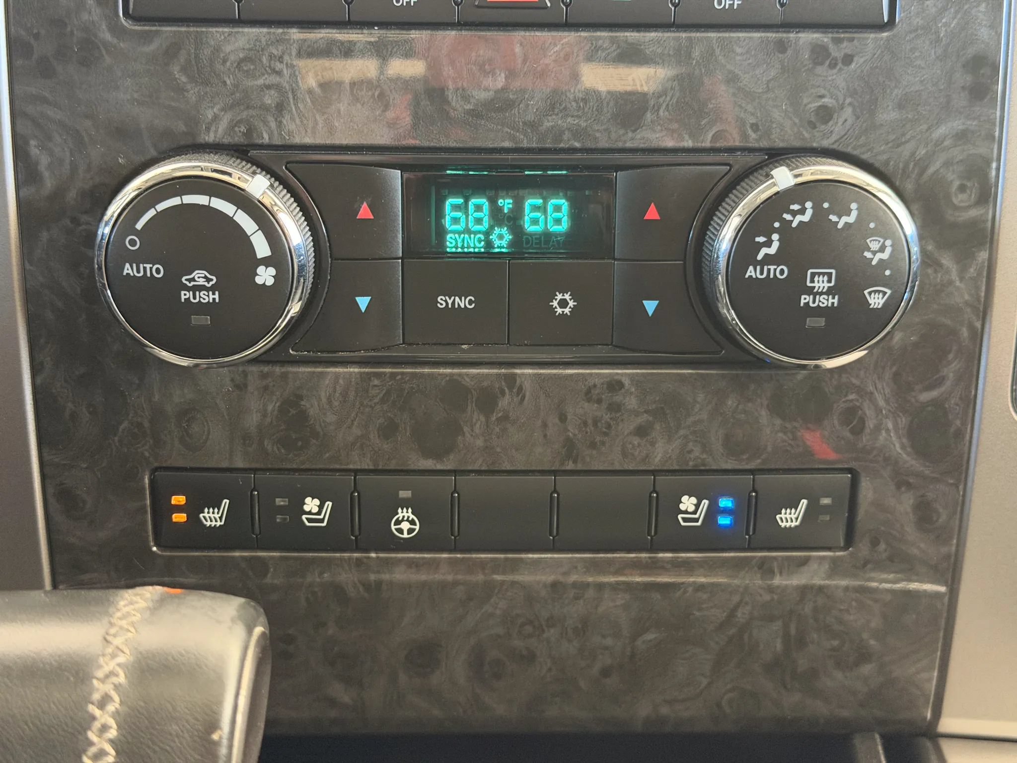 Used 2012 RAM 1500 Laramie Limited AWD/4WD image 31